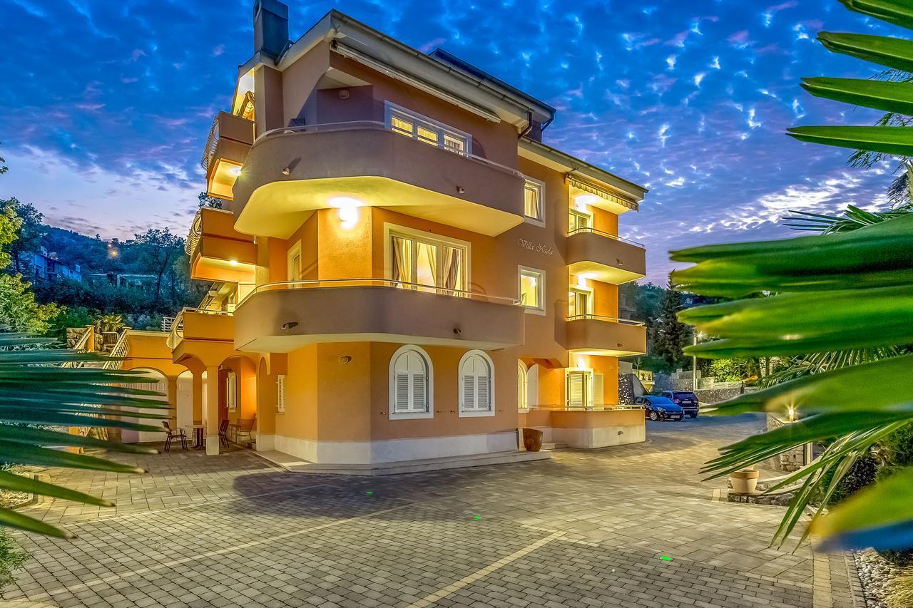 Villa Nada Ловран Екстериор снимка